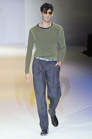 Giorgio Armani / - 2011